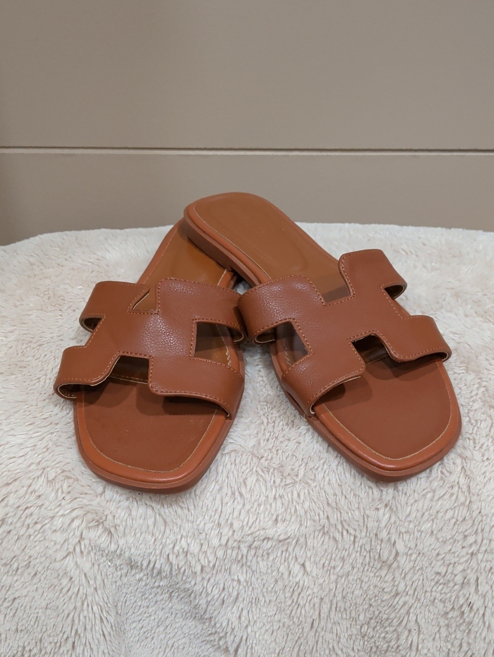 Women's Tan Leather Slide Sandals